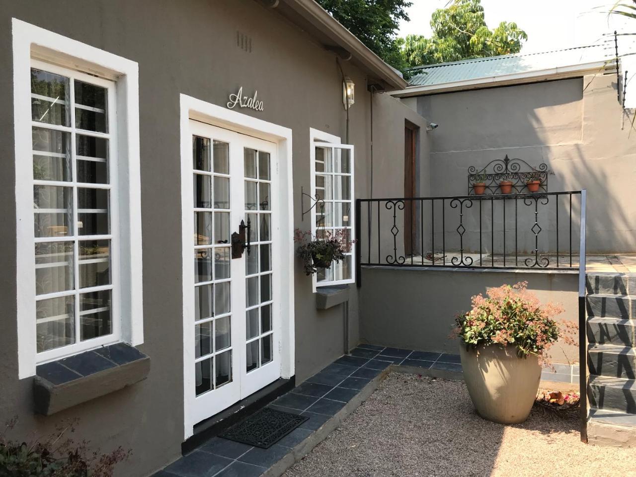 Waterhouse Guest Lodge In Muckleneuk Pretoria-Noord Buitenkant foto