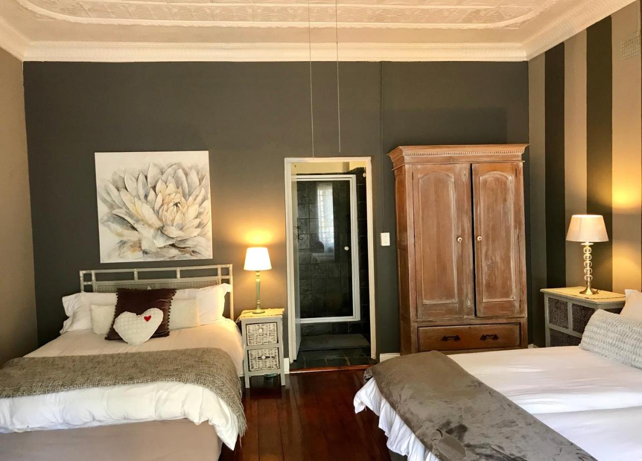 Waterhouse Guest Lodge In Muckleneuk Pretoria-Noord Buitenkant foto