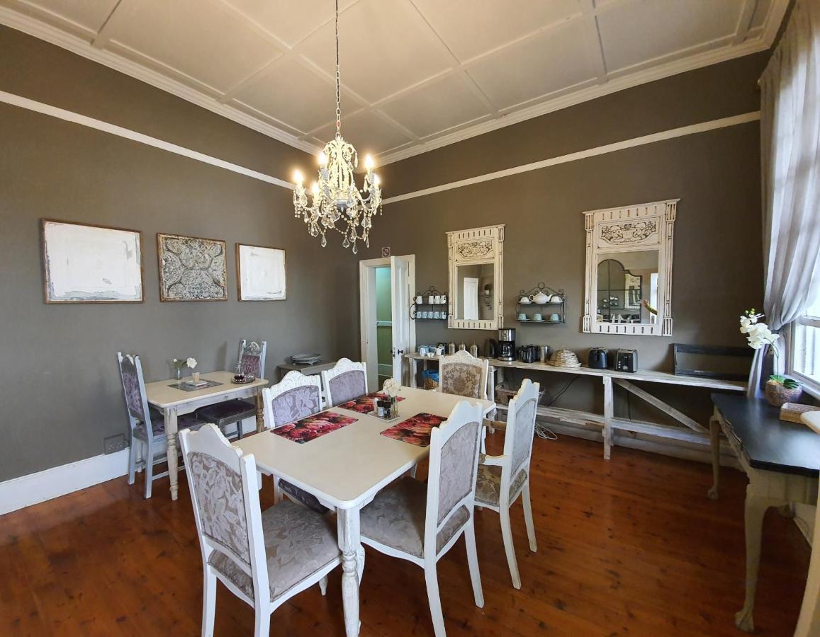 Waterhouse Guest Lodge In Muckleneuk Pretoria-Noord Buitenkant foto